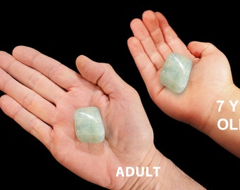 aquamarine polished stone