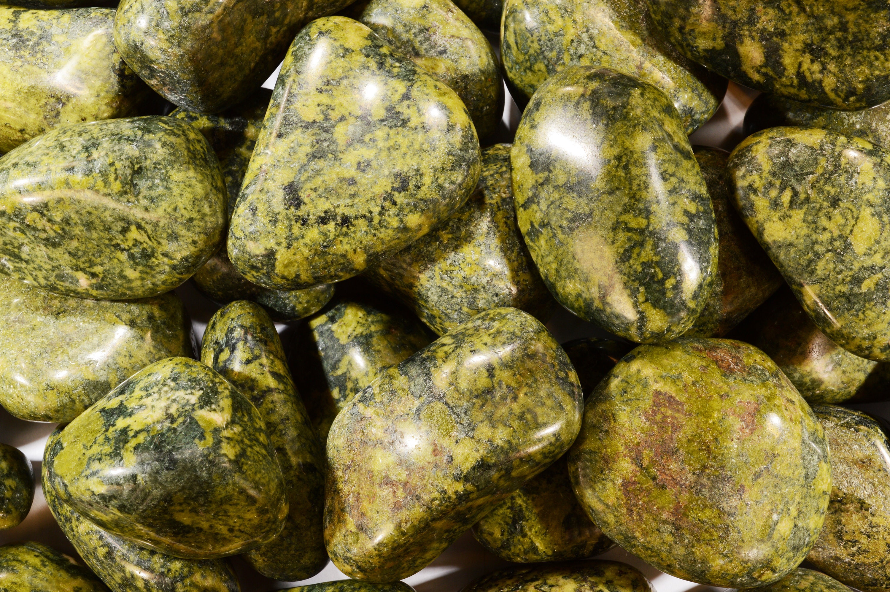 NEPHRITE JADE 2 1/2