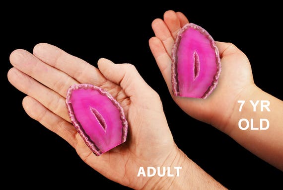 Natural Pink Agate Geode – Heart Chakra Healing Crystal – 3-3.5 Inch, 8-12 Oz, Cut & Polished