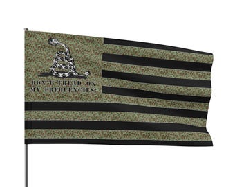 Tritt nicht auf meine Frequenzen! Camouflage Ham Radio Flagge!