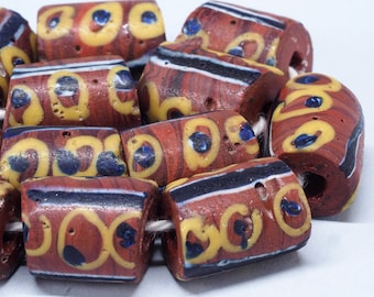 12 Antique Venetian millefiori glass trade beads. African trade. Tribal, ethnic jewelry