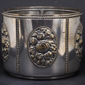WMF Jugendstil Art Nouveau silver plated flower pot. 1900s, Germany