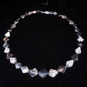 Ancient black & white agate beads strand. 16’’. Western Africa. Tribal, ethnic jewelry
