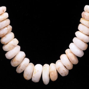 Neolithic quartz beads strand. 5’’. Western Africa. Tribal, ethnic jewelry