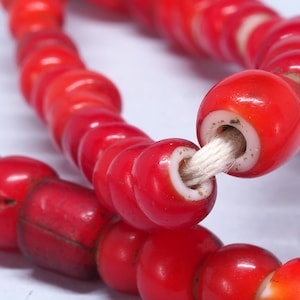 Antieke Venetiaanse rood-witte handelskraalstreng (ca. 1900)