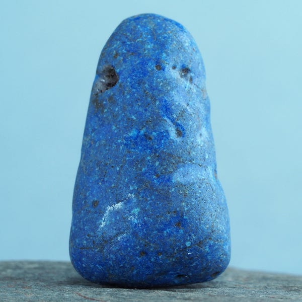 Antique triangular blue Kiffa glass bead. 14 x 24 mm. Mauritania