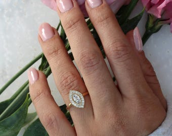Marquise Lab diamant en natuurlijke diamanten halo bezel set moderne minimale verlovingsring, 14 kt massief goud, vintage geïnspireerd, Ola