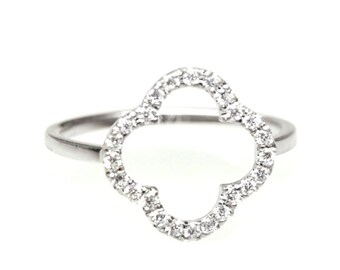 Lucky Clover Diamond Ring, 0.15ct diamonds, 14K White Gold size 6