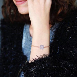 Bransoletka z personalizowanym identyfikatorem literowym, Bransoletka z grawerowanym inicjałem ze złota 14K, Bransoletka z imieniem, Prezent dla nowej mamy, Bransoletka z prezentem Push, Bransoletka na zamówienie