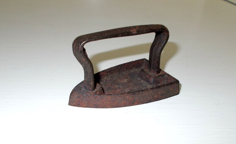 Small Antique French Lace makers iron Fabric weight.