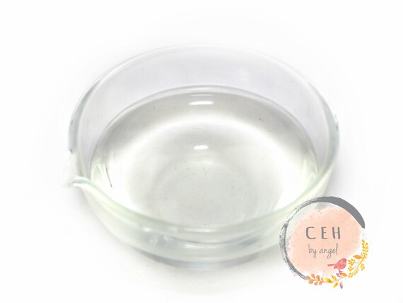 does witch hazel minimize pores