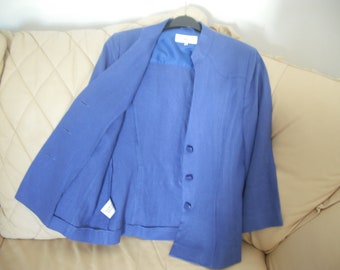 VINTAGE Country Casuals..Classic linen ..Royal Blue Short Jacket  from the 90s.. Or a Bolero Jacket..Still Chic & Classy Today..Stunning