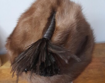 Vintage Mink Fur Hat Beret/Cap..1450/50s..Fantastic Fur..Size..21&quot; .53 cms..Creamy Toffee.Autumn Haze with Leather/Feather Detail.Different