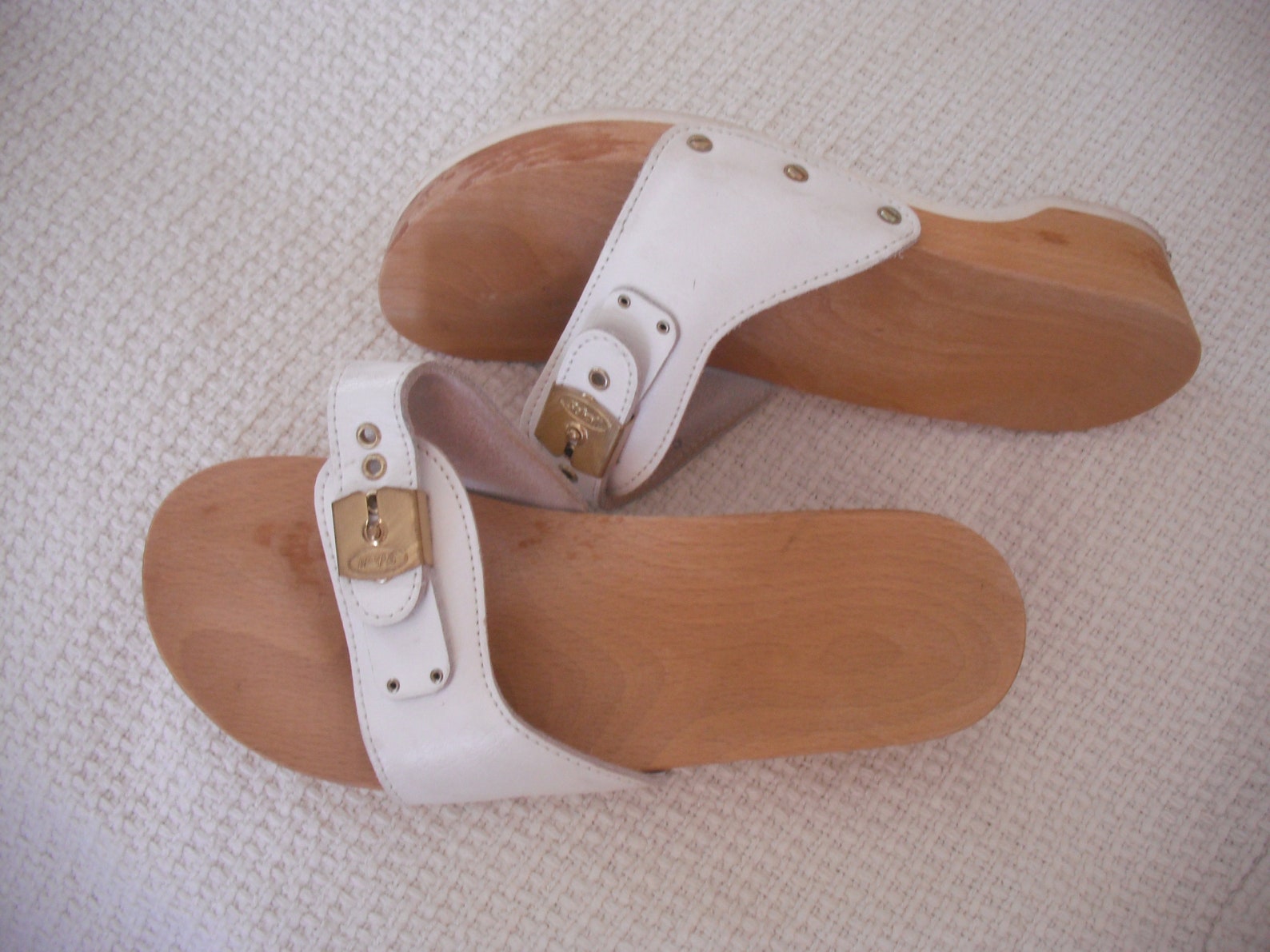 Vintage Wooden White Leather Exercise Sandals fro Scholl..The | Etsy