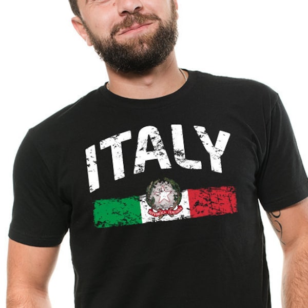 Italy Country Flag Men's T-Shirt Distressed Italian Pride Flag Italia Men's Italy Soccer Shirts Italian Heritage T shirt Italia T shirt