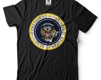 Trump Parody Presidential Seal 45 Is A Puppet 45 es un titere T-Shirt USSR Russian Eagle Anti Trump T-shirt