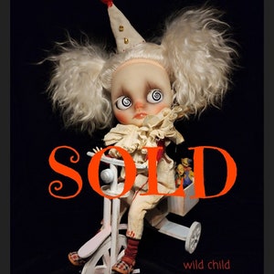 SOLD!! ********SOLD!customized blythe doll ooak gothic clown azone poseable body Wild Child rotating eyes suri alpaca reroot