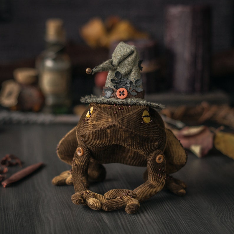 Sewing Pattern & Tutorial  The Familiar Toad in a Witch Hat image 4