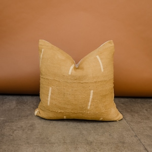 Throw Pillow, Throw Pillow Cover, Designer Pillow Cover, Unique Deco Throw Pillow, Neutral Throw Pillows, Boho Throw Pillow