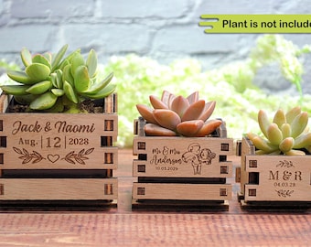 Personalised Mini Plant Pots – Rustic Wedding Favours, Unique Guest Keepsakes in Bulk, Custom Plant Gifts, Eco-Friendly Wedding Décor • UK