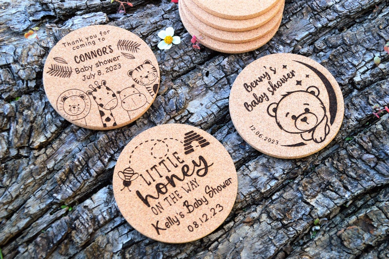 Personalized engraved cork coasters, used for baby shower and gender reveal. They are made of high quality natural cork. An excellent gift for guests and loved ones.