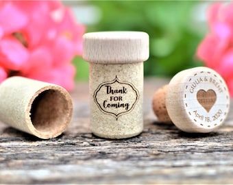 Personalized Wedding Favors for guests. Wine stoppers party favors - Custom wine stoppers - Love jar • AA068