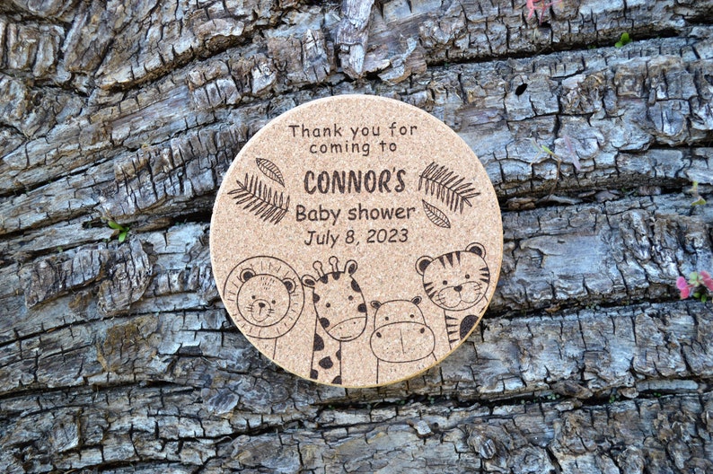 Personalized engraved cork coasters, used for baby shower and gender reveal. They are made of high quality natural cork. An excellent gift for guests and loved ones.