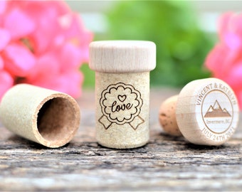 Wedding favors for guests - Personalized Wine Cork Stopper - Party favors • AA068