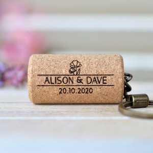 Keychain wedding Favor for guest in bulk. Party favors, Unique Wedding favors, Eco Friendly • AA054