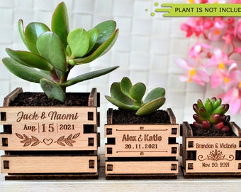 Personalized Mini pot for succulent wedding favors - wedding shower favors • AA067