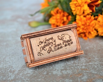 Personalized memorial gift, Funeral favors for Guests, to Remember a loved one. Celebration of life. Sympathy gift • AA064