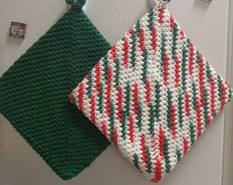 Christmas Crocheted Double Sided Oven Mitts/Hot Pads/ Pot Holders