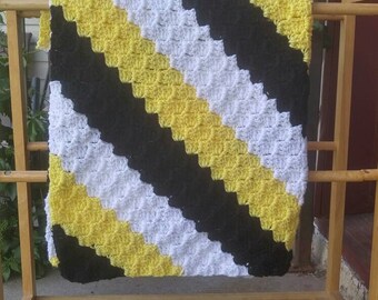 Crocheted Diagonal Striped Baby Blanket/Lap Blanket