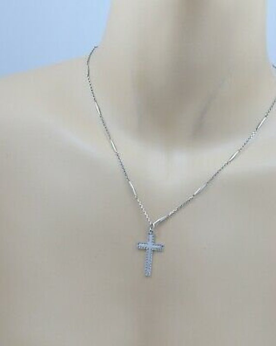 Vintage Chinese Platinum Cross on 17 "Chain, Pure 