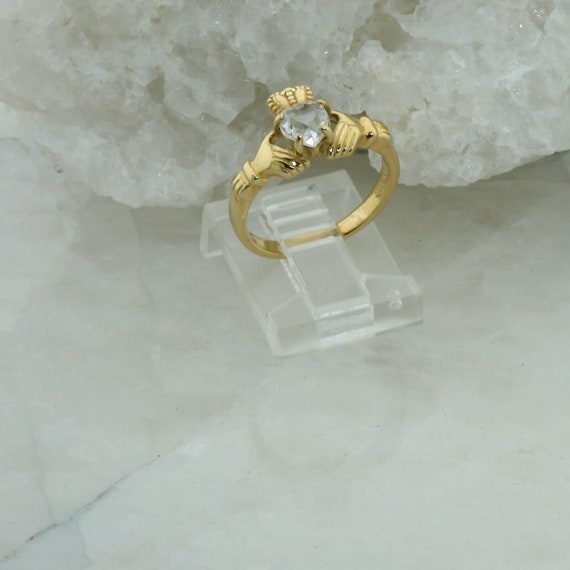 10K Yellow Gold Claddagh Ring with Clear White St… - image 3