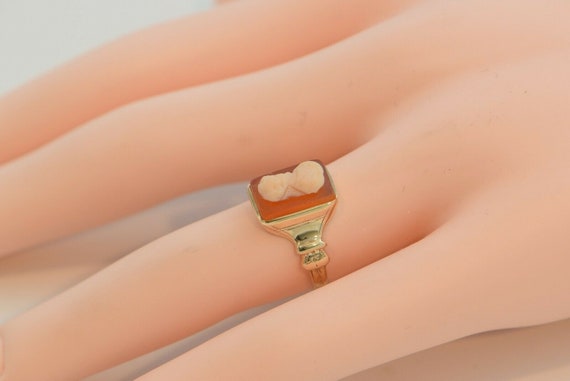 Antique 10K Yellow Gold Cameo Ring Size 6.5 Circa… - image 2