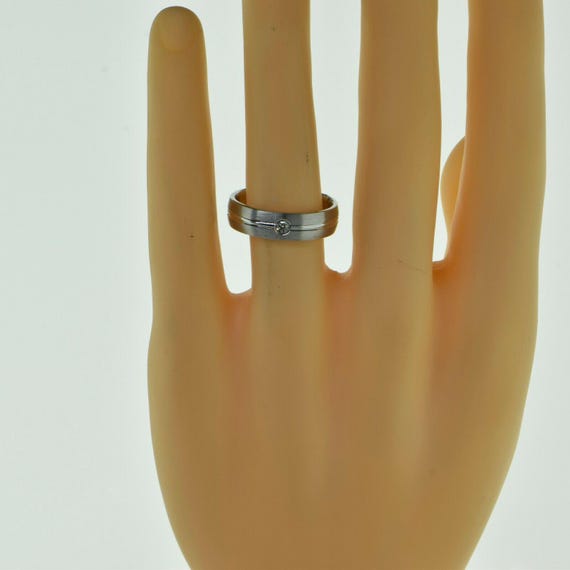 Men's 14K White Gold Diamond Solitaire Band HSI Size 9.75 View 4