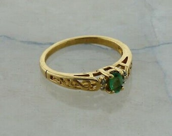 10K Yellow Gold Emerald Filigree Ring Size 5.5