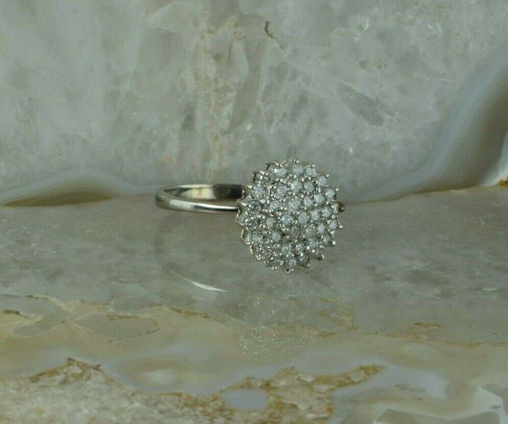 Vintage 18K White Gold 1.5ct Tw Round Diamond Cluster Ring Vintage 18K White Gold 1.5ct Tw Round Diamond Cluster Ring