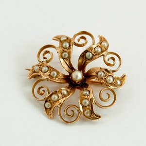 10K Yellow Gold Seed Pearl Sunburst Pin
