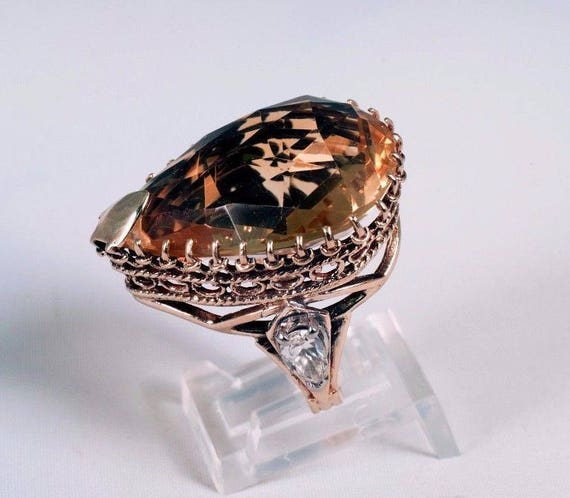 14K Yellow Gold Large Pear Shaped Citrine Ring w/… - image 2