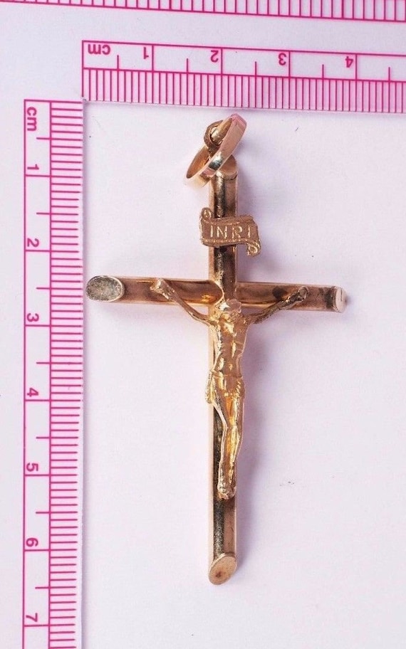 10K Yellow Gold Large Crucifix Pendant