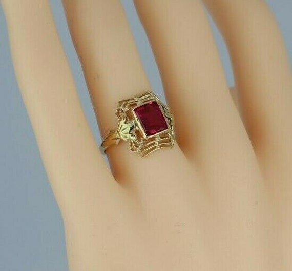 10K Yellow Gold Ruby Spinel Ring with Green Gold … - image 2