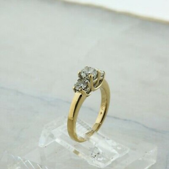 14K Yellow Gold 3 Stone 1 ct tw Diamond Ring Size… - image 7
