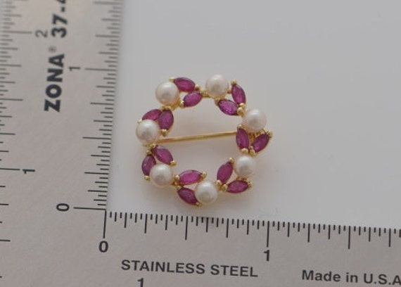 14K Yellow Gold Pearl and Ruby Pin, Circa 1950 - image 3