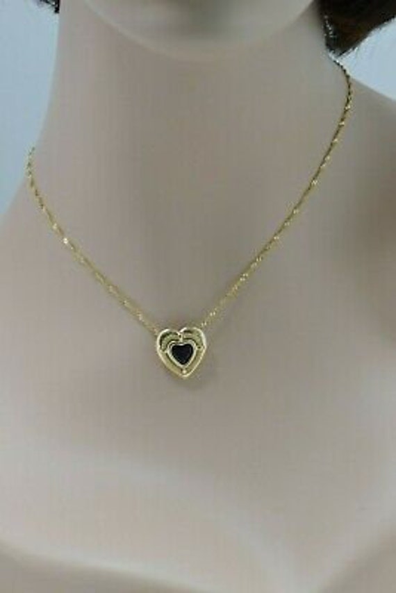 14K Yellow Gold Heart Shaped Garnet Pendant on 20… - image 1