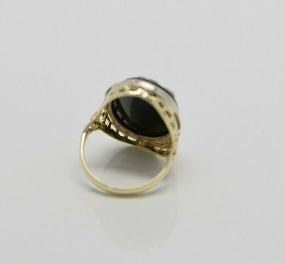 Vintage YG Black and White Onyx Cameo Ring Size 4… - image 8