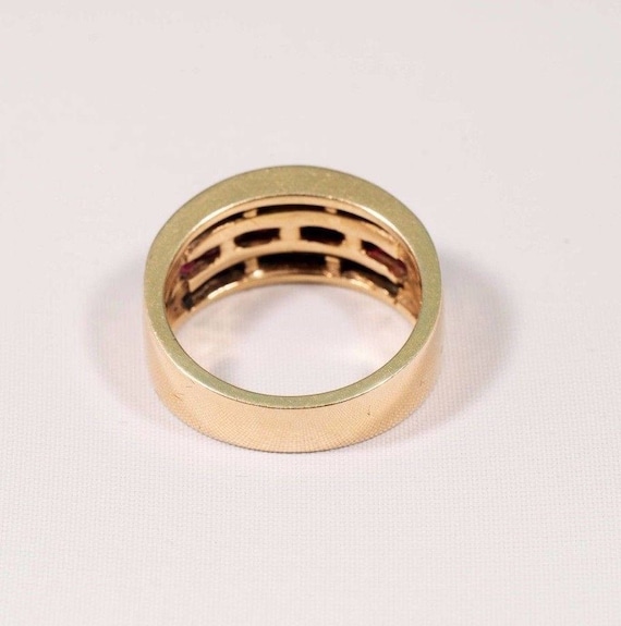 14K Yellow Gold Ladys Ring w 3 Rows of Diamond an… - image 4