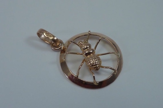 18K Yellow Gold "Spider" Pendant - image 2