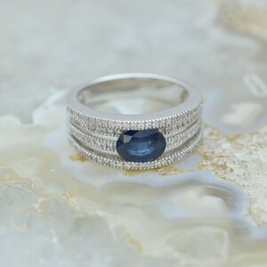 18K White Gold Sapphire and Diamond Pave Ring Size 8